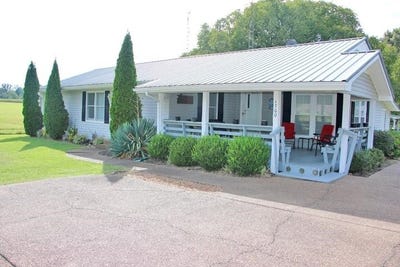/international/us/1700-spencer-road-scottsville-ky-110098447627/
