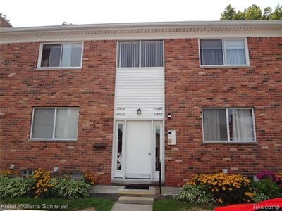 /international/us/29626-hoover-road-warren-mi-110104851771/