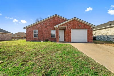 /international/us/1716-manor-garden-greenville-tx-110109007471/