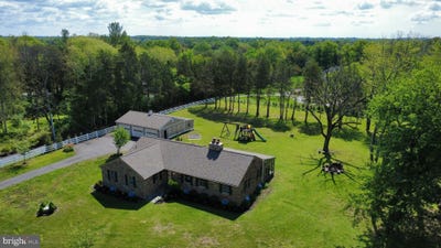 /international/us/15027-braddock-road-centreville-va-110107833882/