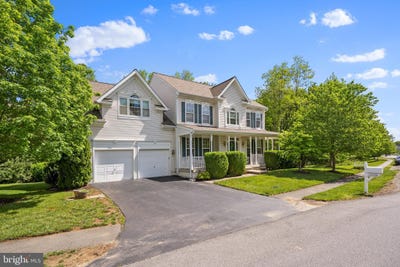 /international/us/17226-greenwood-drive-round-hill-va-110099335674/?lang=zh-tw