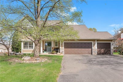 /international/us/3851-featherstone-circle-woodbury-mn-110107877105/