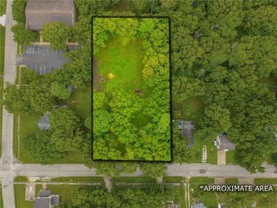 /international/us/513-n-independence-street-pleasant-hill-mo-110100356508/