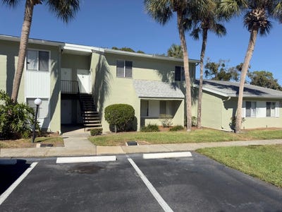 /international/us/559-b-fairways-circle-ocala-fl-110102972350/