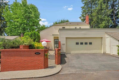 /international/us/16515-sw-monaco-ln-portland-or-110108859737/