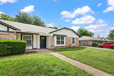 /international/us/802-rock-creek-drive-euless-tx-110108412114/