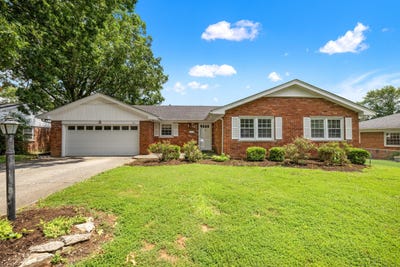 /international/us/151-pinehurst-drive-frankfort-ky-110100963208/