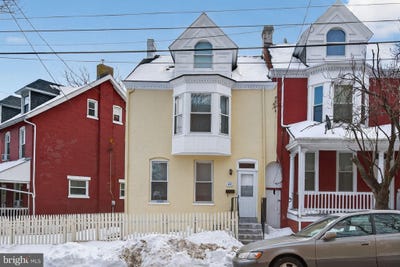 /international/us/43-green-street-lancaster-pa-110105497655/