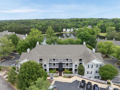 /international/us/631-springfork-drive-cary-nc-110107876484/