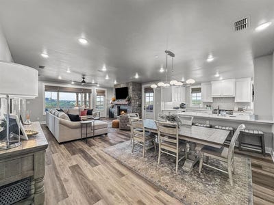 /international/us/1673-scenic-drive-graford-tx-110107994783/