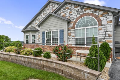 /international/us/113-rue-de-villas-circle-branson-mo-110108335659/