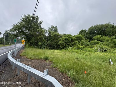 /international/us/3753-us-highway-20-nassau-ny-110107823713/