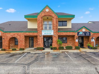 /international/us/7552-navarre-parkway-navarre-fl-110104598153/
