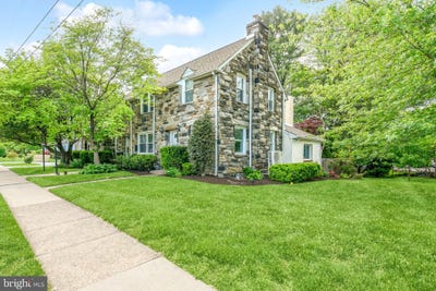 /international/us/212-e-woodland-avenue-springfield-pa-110108096720/