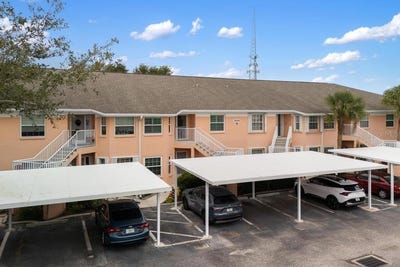 /international/us/19310-water-oak-drive-103-port-charlotte-fl-110104237623/