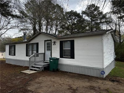 /international/us/929-stringer-weeks-road-smiths-station-al-110106447231/