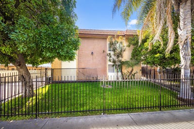 /international/us/9051-cedros-avenue-panorama-city-ca-110102691365/