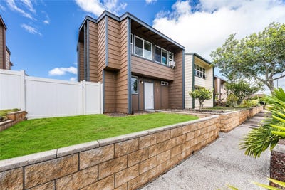 /international/us/95-728-kahikinui-place-mililani-hi-110108470200/