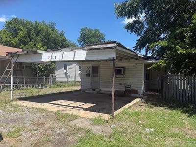 /international/us/908-north-street-clarendon-ar-110108911201/