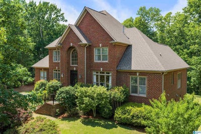 /international/us/132-spring-road-birmingham-al-110108282422/