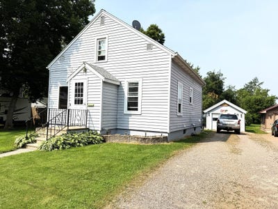 /international/us/118-hudson-st-antigo-wi-110101426163/