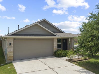/international/us/233-baron-creek-trl-bastrop-tx-110108493214/