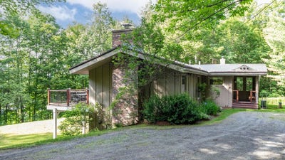 /international/us/221-brush-hill-road-stowe-vt-110106930227/