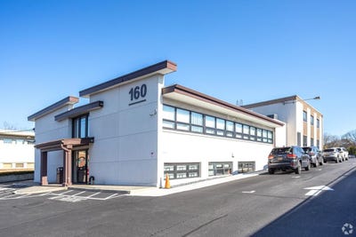 /international/us/160-commack-road-commack-ny-110097293061/