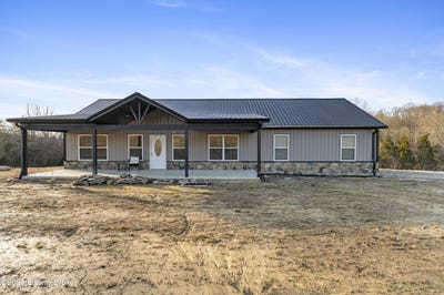 /international/us/1125-manton-rd-bardstown-ky-110097326719/