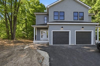 /international/us/24-nashua-rd-pepperell-ma-110108890592/