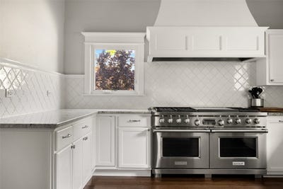 /international/us/7190-oak-street-frisco-tx-110105753180/