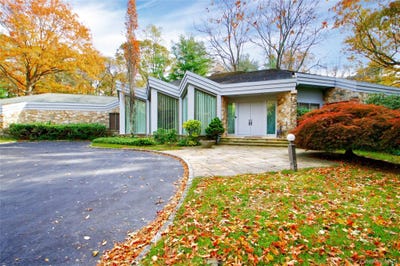 /international/us/7-pin-oak-court-old-brookville-ny-110103717886/