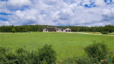 /international/us/4434-hugo-road-san-marcos-tx-110108473591/