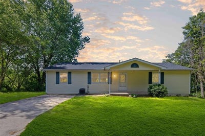 /international/us/32591-elm-court-brighton-il-110099801515/