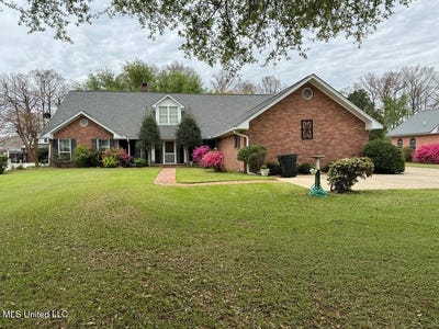 /international/us/1035-highway-568-ferriday-la-110102011784/