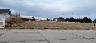 /international/us/3556-laramie-street-torrington-wy-110106376025/