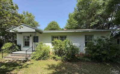 /international/us/602-coulter-ave-cantonment-fl-110101196369/