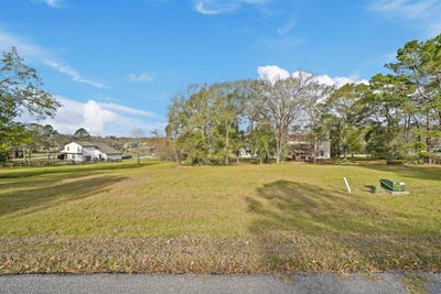 /international/us/54-lakecrest-lane-huntsville-tx-110105872962/