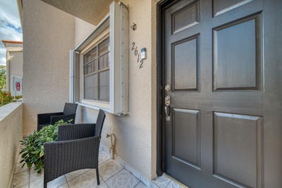 /international/us/2612-w-54th-place-hialeah-fl-110106450103/
