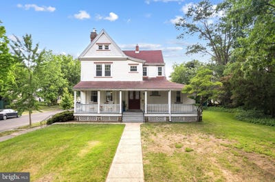 /international/us/404-406-fulton-street-riverton-nj-110108724481/