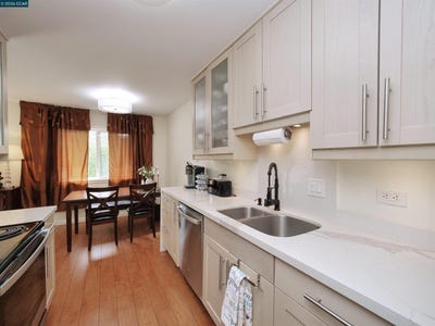 /international/us/2180-geary-rd-pleasant-hill-ca-110108382559/