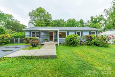 /international/us/212-vance-avenue-black-mountain-nc-110100020986/?lang=zh-cn