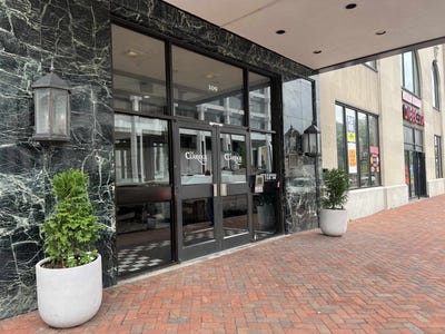 /international/us/109-n-main-st-memphis-tn-110108450543/