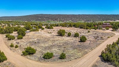 /international/us/spanish-peaks-village-walsenburg-co-110108194719/