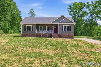 /international/us/14919-courthouse-road-dinwiddie-va-110107827634/