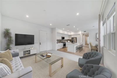 /international/us/1338-s-urbana-anaheim-ca-110100124445/
