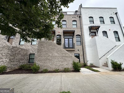 /international/us/4802-moonview-lane-sugar-hill-ga-110108444131/