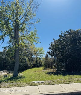 /international/us/jackson-avenue-pascagoula-ms-110106614687/