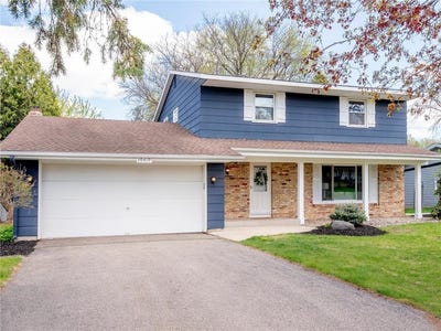 /international/us/10419-morris-road-bloomington-mn-110107999673/