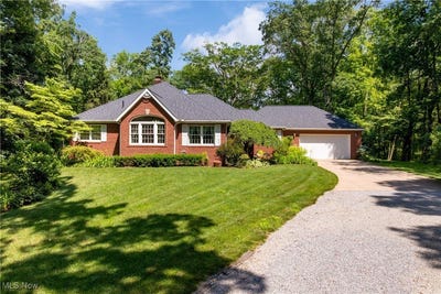 /international/us/10400-stoneacre-street-nw-canal-fulton-oh-110100798658/